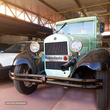 Studebaker Camión _ desen fondo STUDEBAKER